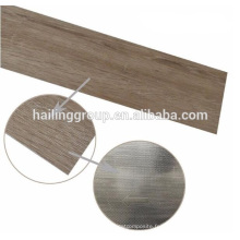 Plancher sec en vinyle